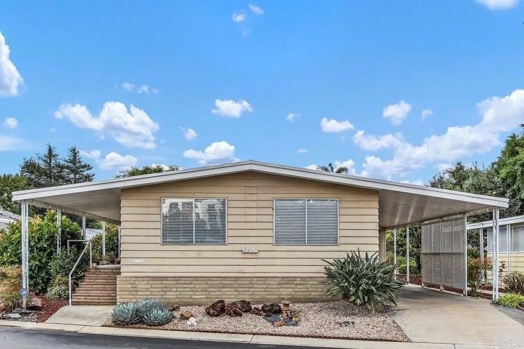 Photo of 4967 Cindy Ave, Carlsbad, CA 92008 (MLS # NDP2510047)
