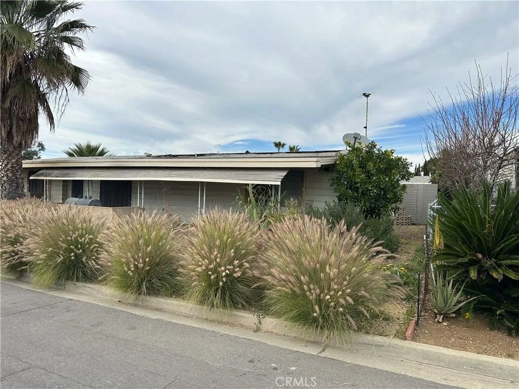 Photo of 26200 Sultanas Rd, Homeland, CA 92548 (MLS # IV26095612)