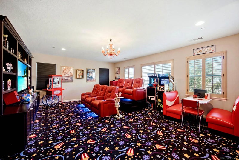 39096 Clear Creek Ln
