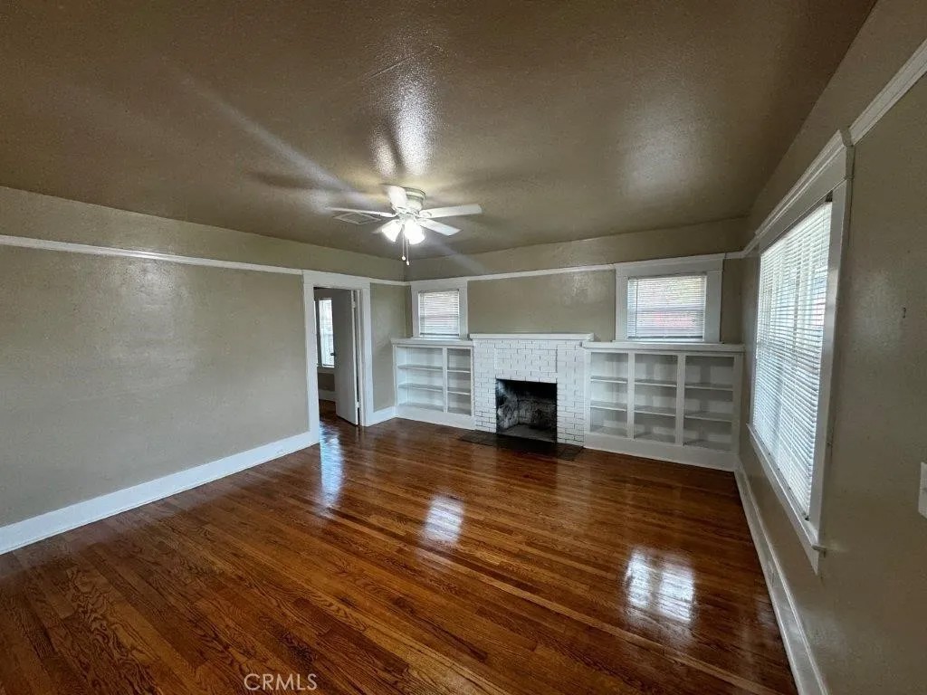 365 N Echo Avenue