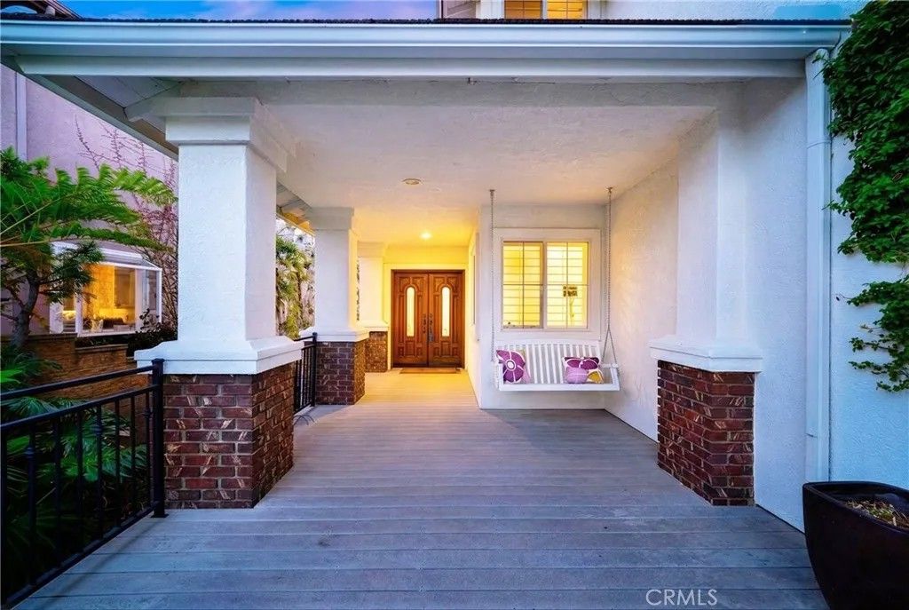 Photo of 6206 E Cliffway Drive, Orange, CA 92869 (MLS # OC26017536)