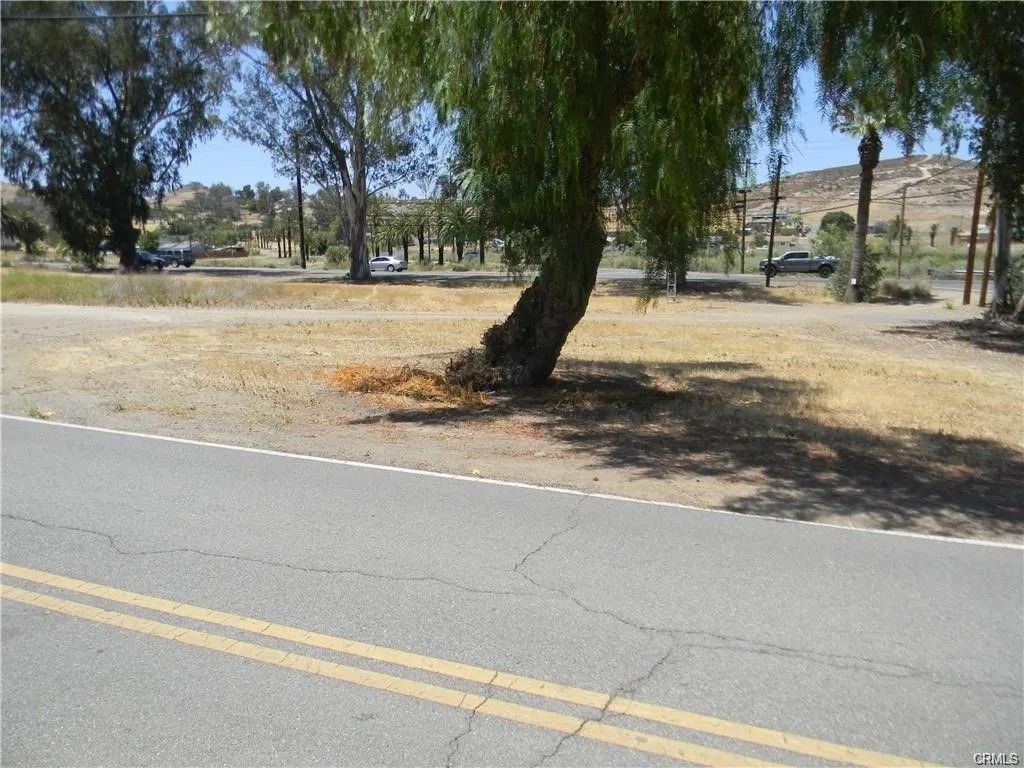 Photo of 0 Illinois Street, Lake Elsinore, CA 92530 (MLS # SW26009598)