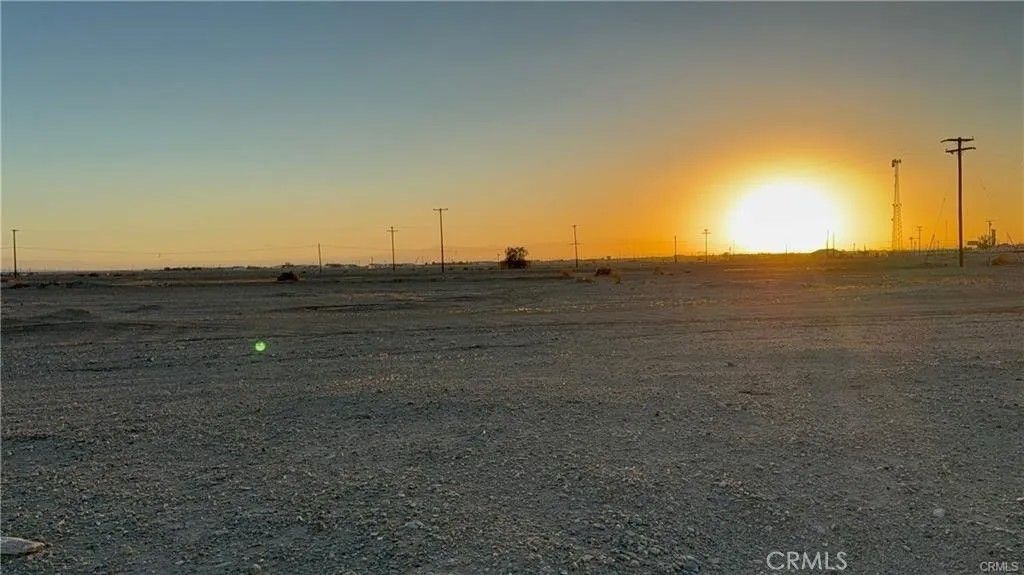 Photo of 1265 California Ave, Thermal, CA 92274 (MLS # SW26000794)