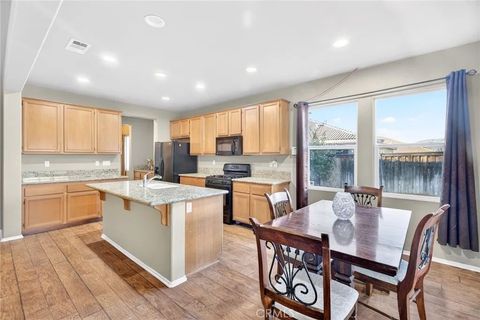 Tiny photo for 741 Amor Dr, San Jacinto, CA 92582 (MLS # SW26022713)