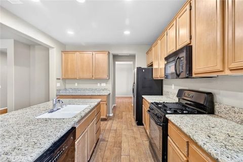 Tiny photo for 741 Amor Dr, San Jacinto, CA 92582 (MLS # SW26022713)