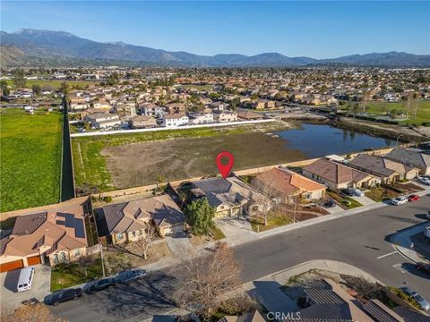 Tiny photo for 741 Amor Dr, San Jacinto, CA 92582 (MLS # SW26022713)