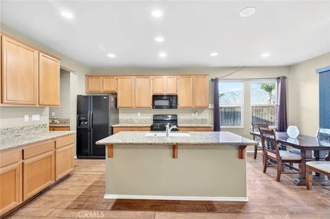 Tiny photo for 741 Amor Dr, San Jacinto, CA 92582 (MLS # SW26022713)