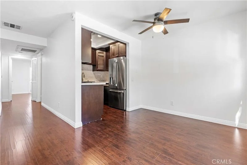 800 Grand ave A12