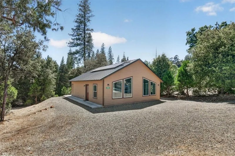 5594 Red Ibis Court