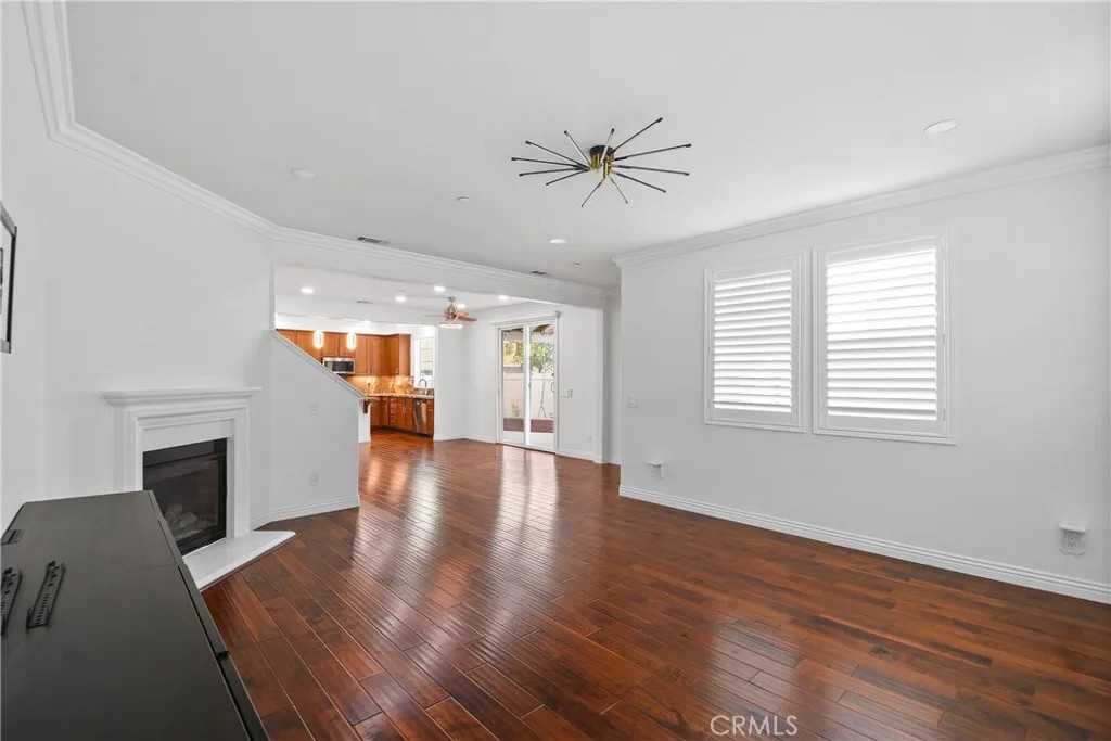 12464 Boxwood