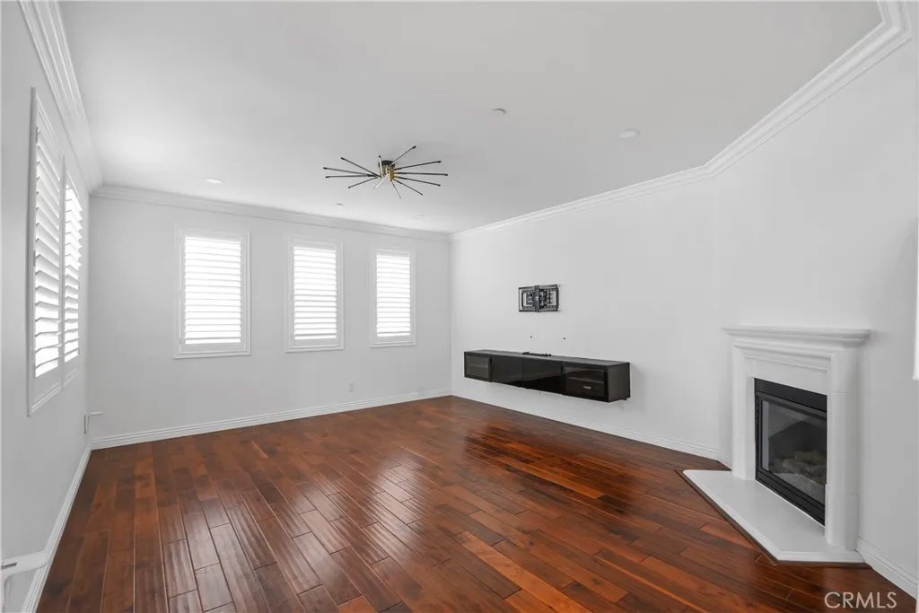 12464 Boxwood
