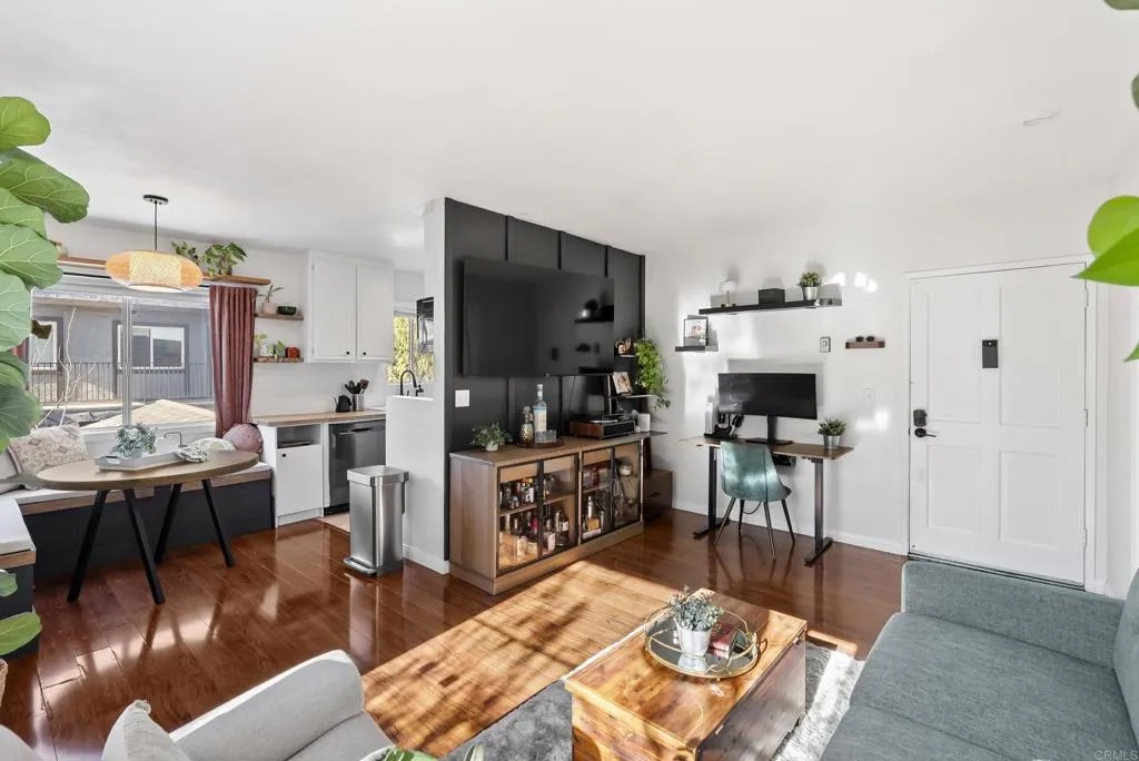 8150 Lemon Avenue 222