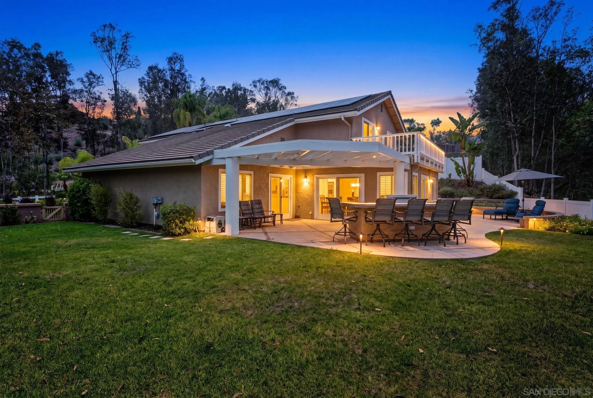 10829 Charbono Point