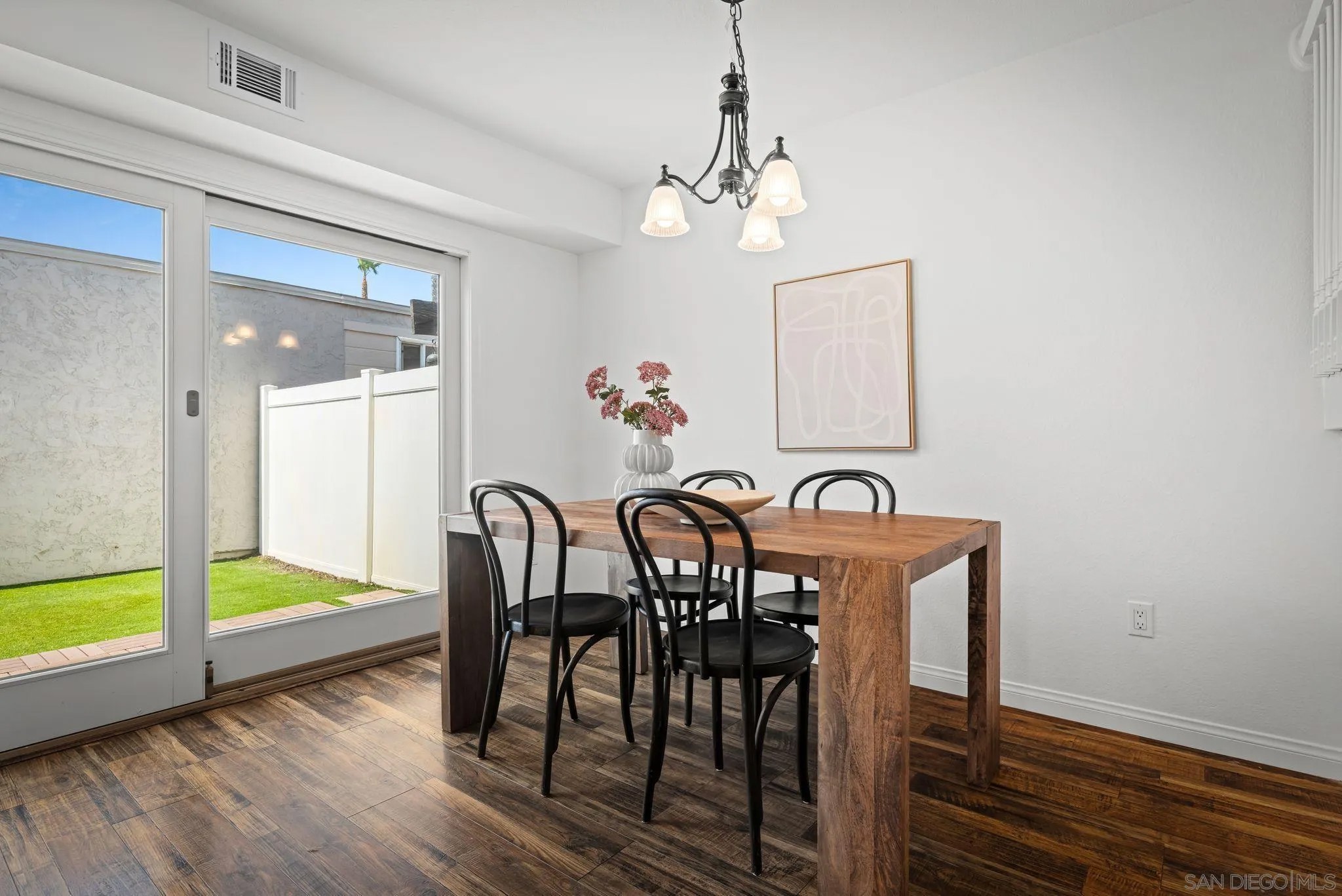 9404 Carlton Oaks Dr D