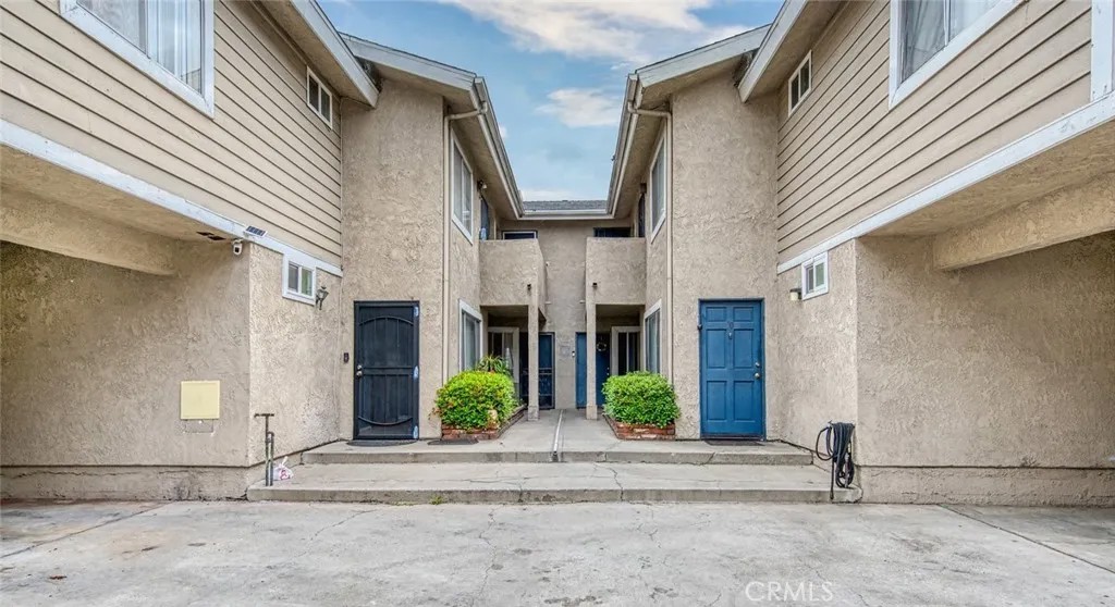 11314 La Mirada Boulevard