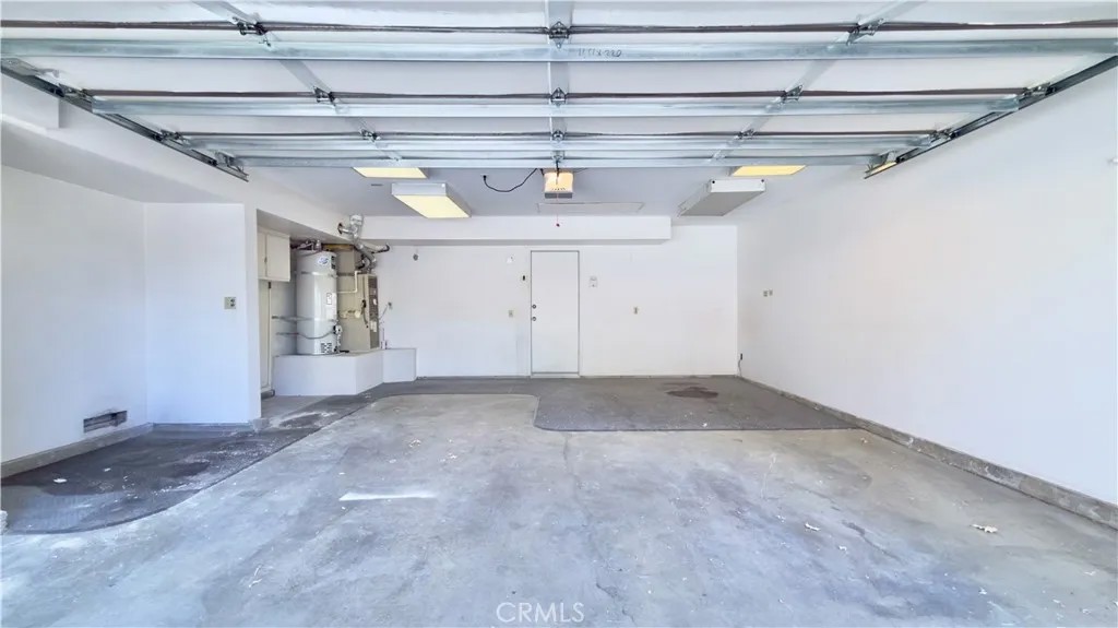 2856 Dartmouth Drive