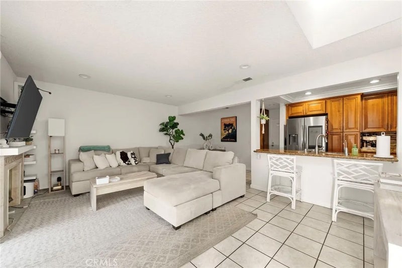 12205 Foster Road