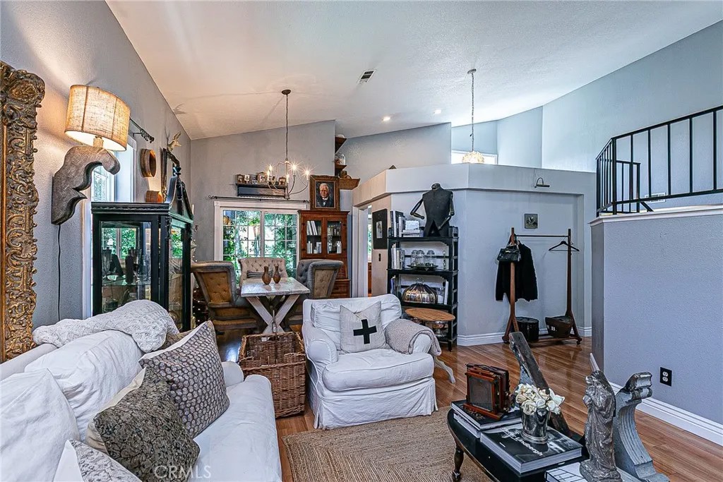 1381 Village Meadows