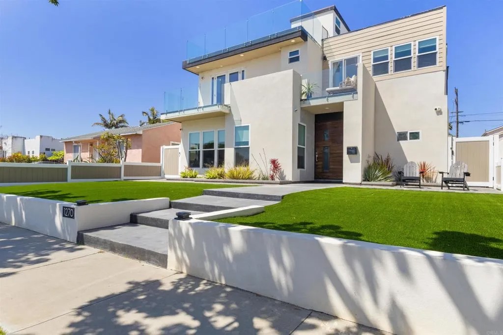 1270 Emerald Street