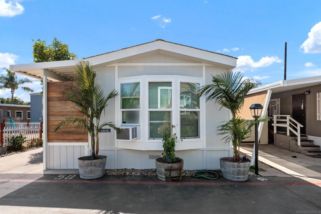 Photo of 1549 N Vulcan Ave #58, Encinitas, CA 92024 (MLS # 240002239)
