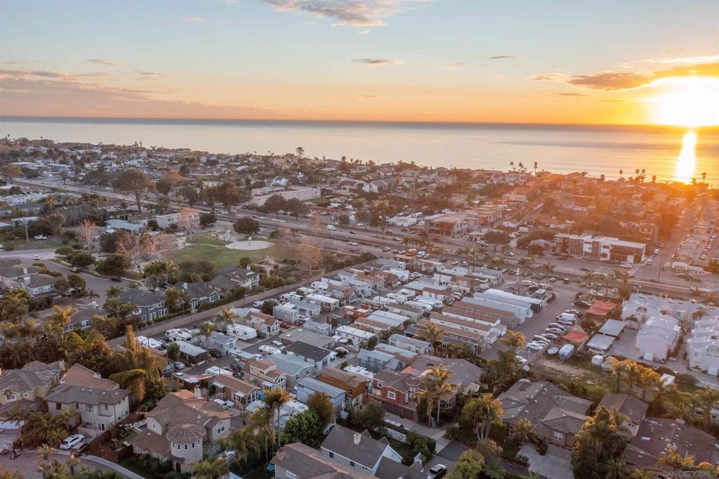 Photo of 1549 N Vulcan Ave #58, Encinitas, CA 92024 (MLS # 240002239)