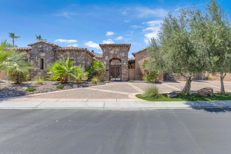 57895 E Stone Creek Trail