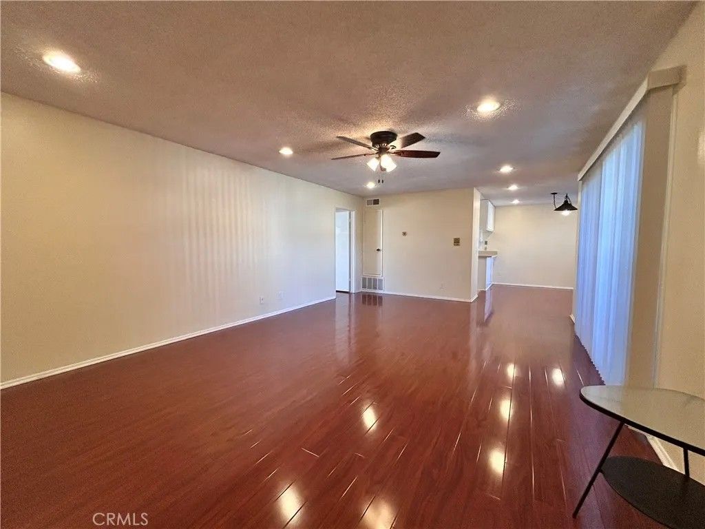 Photo of 25930 Narbonne Ave, Lomita, CA 90717 (MLS # SB25276191)