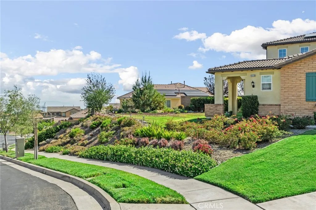 5038 Atlantic Place