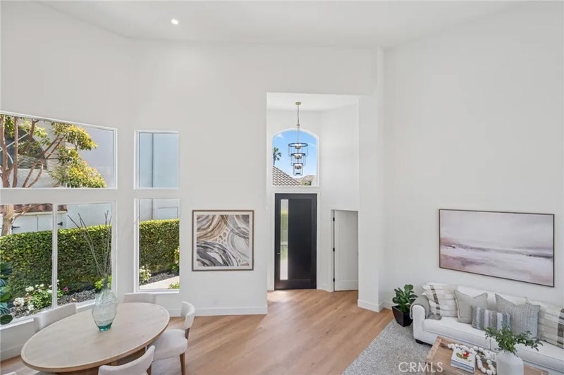 38 San Raphael