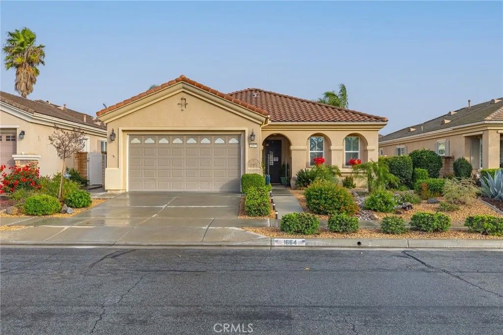 Photo of 1664 Camino Sueno, Hemet, CA 92545 (MLS # SW26001377)