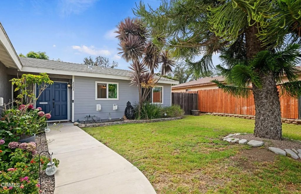 2203 Fawn Place