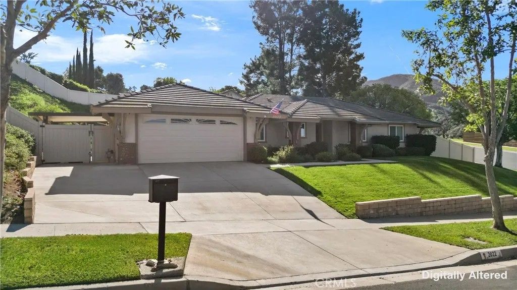 Photo of 2022 Mirage Way, Corona, CA 92882 (MLS # IG26009834)