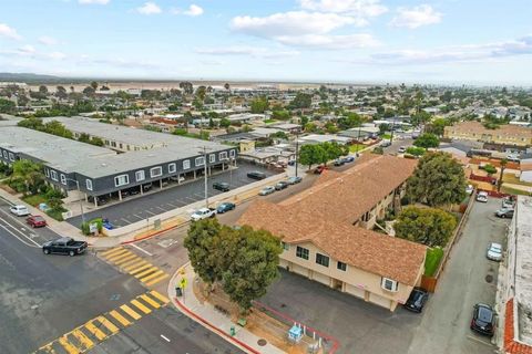 Photo of 1274 Holly Avenue, Imperial Beach, CA 91932 (MLS # PTP2507580-1)