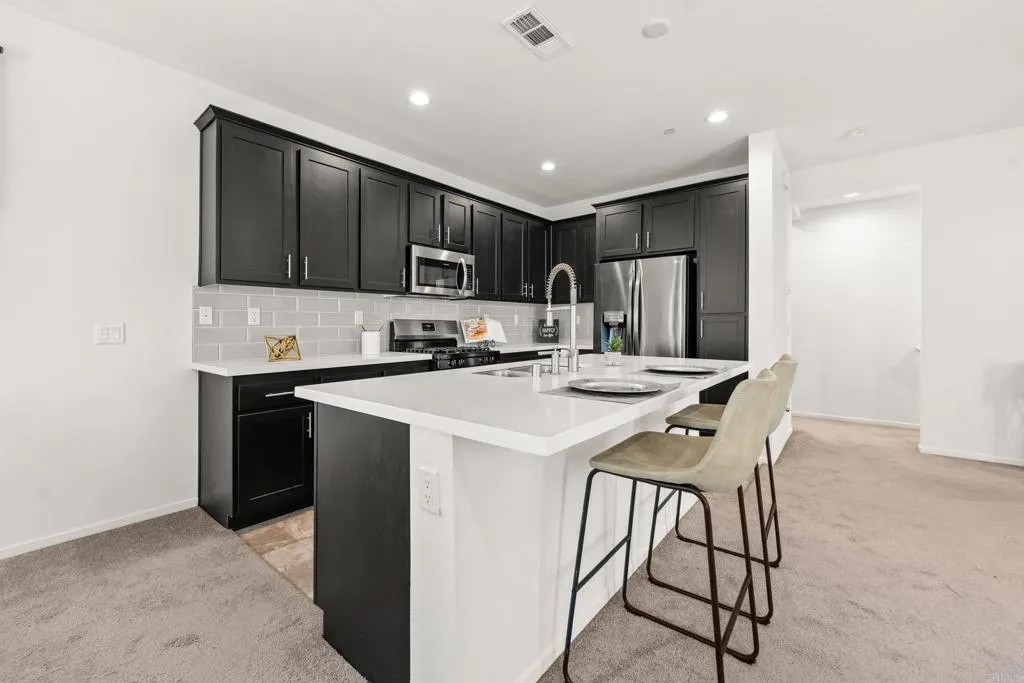 5501 San Rafael