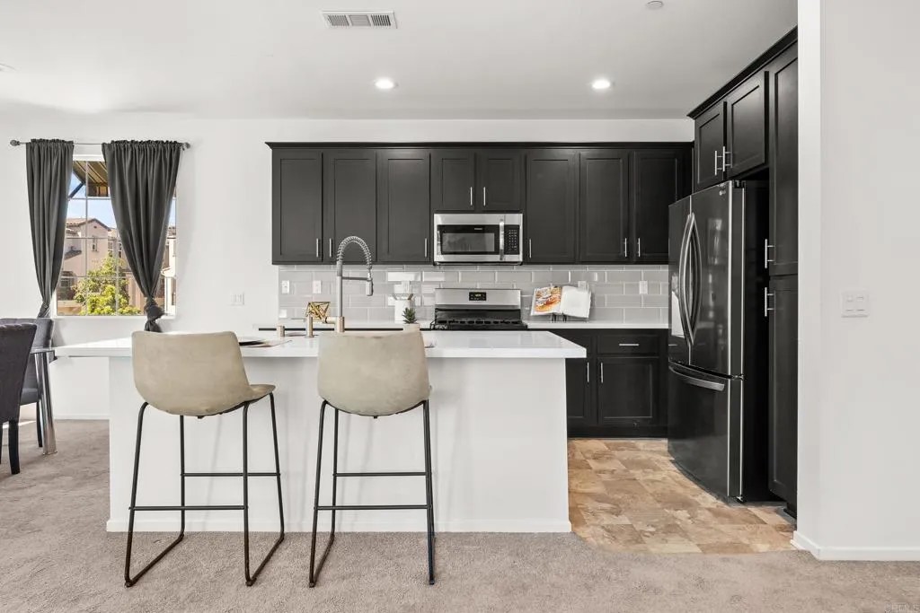 5501 San Rafael