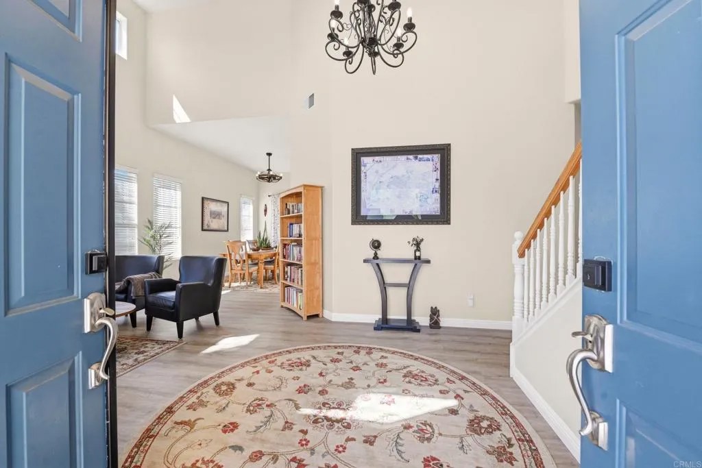 582 Chesterfield Circle