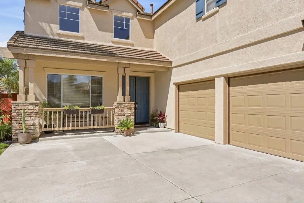 582 Chesterfield Circle
