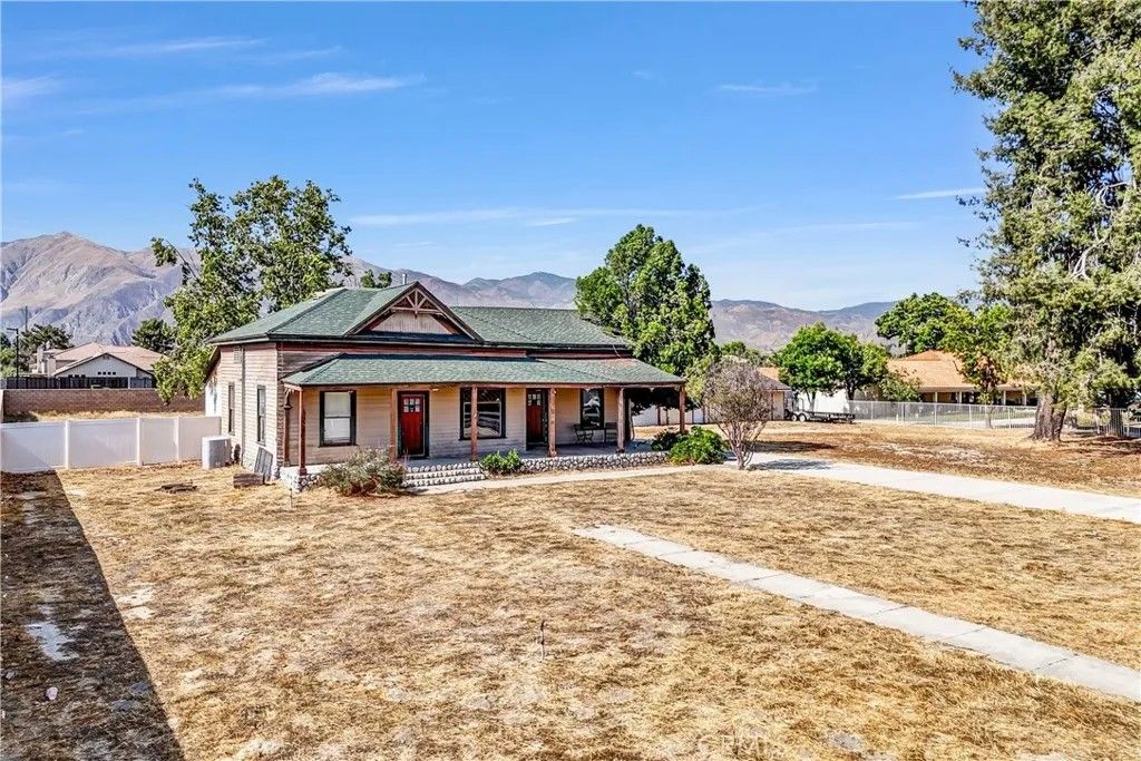 Photo of 1131 E Evans Street, San Jacinto, CA 92583 (MLS # OC25155514)