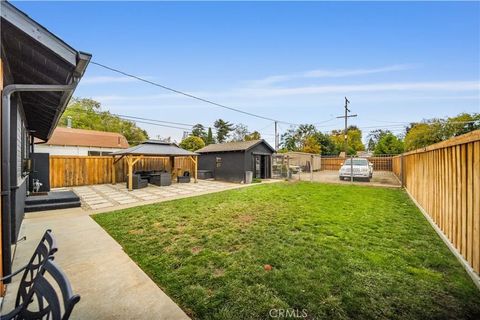 Tiny photo for 324 E F Street, Tehachapi, CA 93561 (MLS # SR25238193)