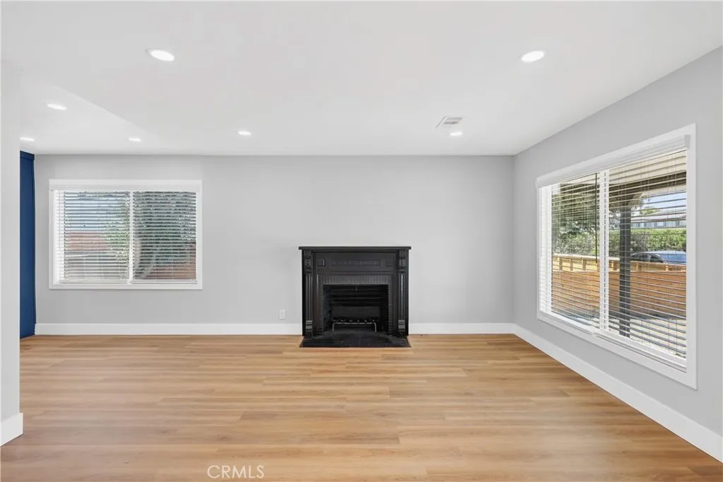 2120 Clark