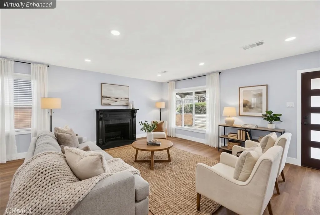 2120 Clark