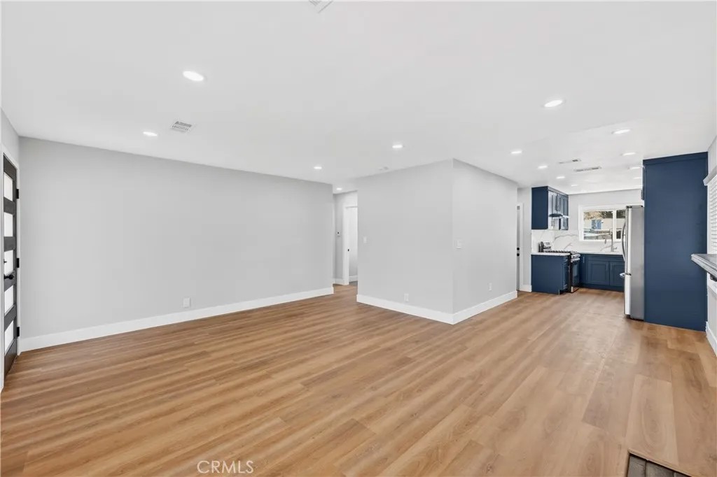 2120 Clark
