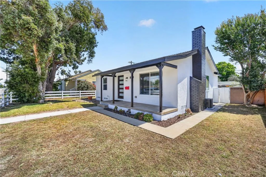 2120 Clark