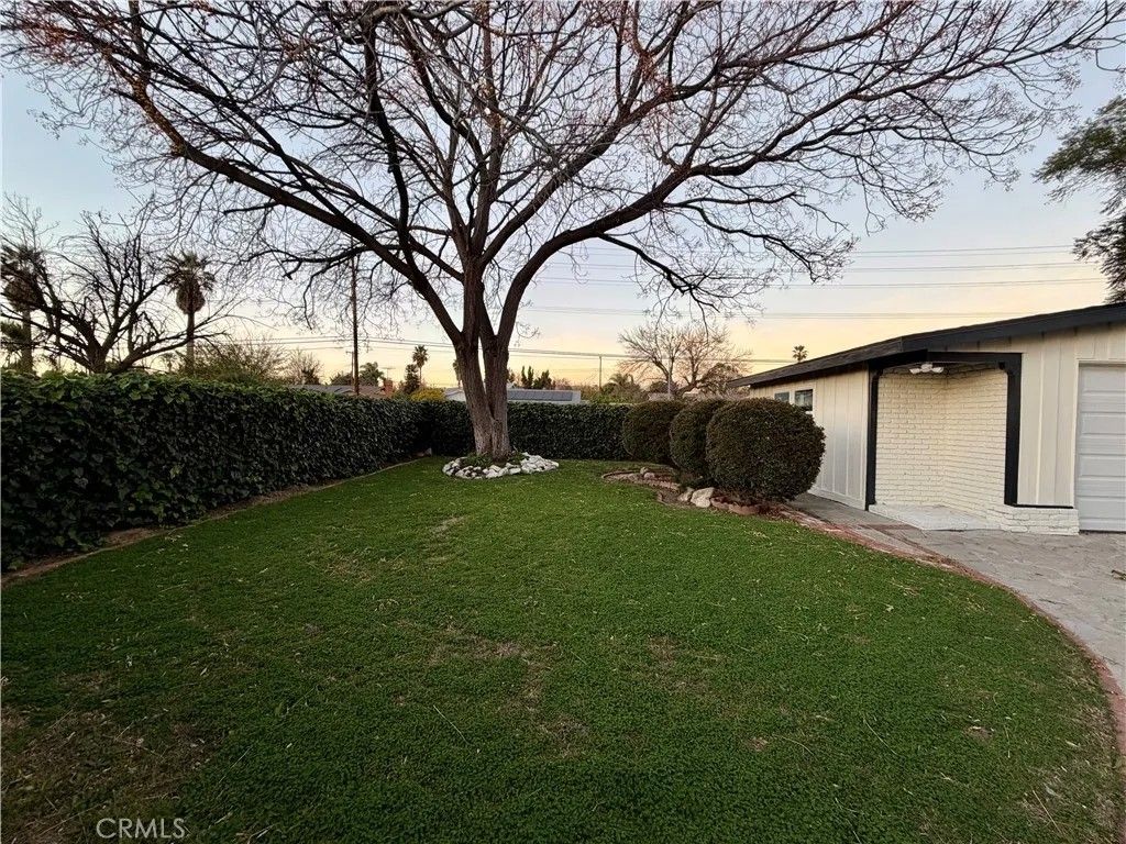 Photo of 8666 Keokuk, Winnetka, CA 91306 (MLS # SR26004620)