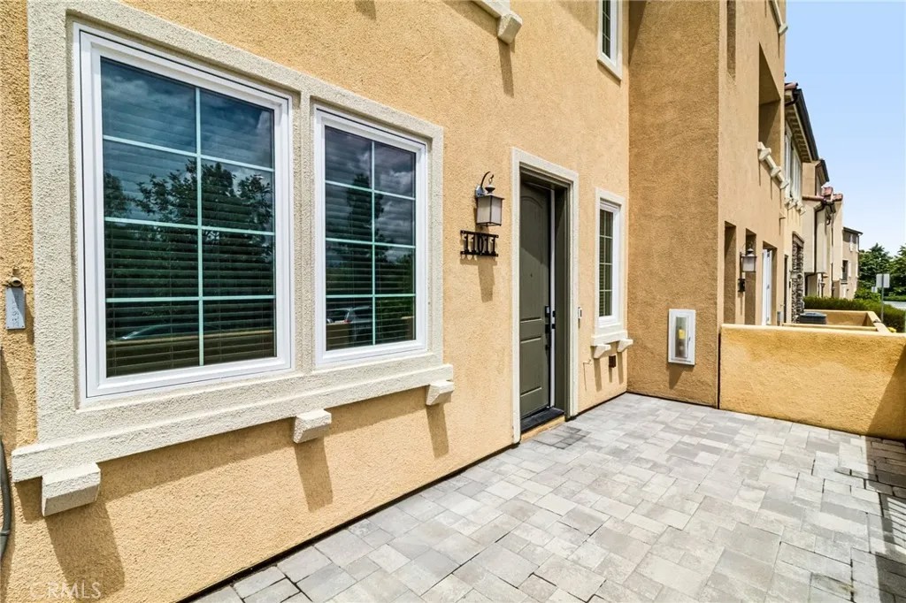 11011 Logan Way