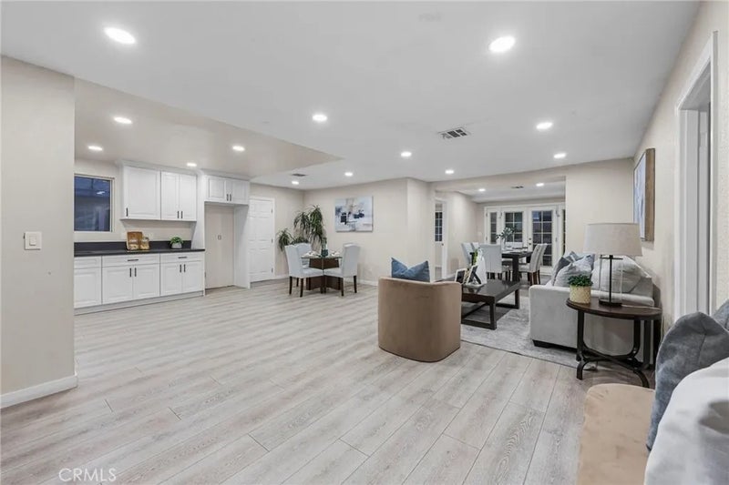 829 Foxworth