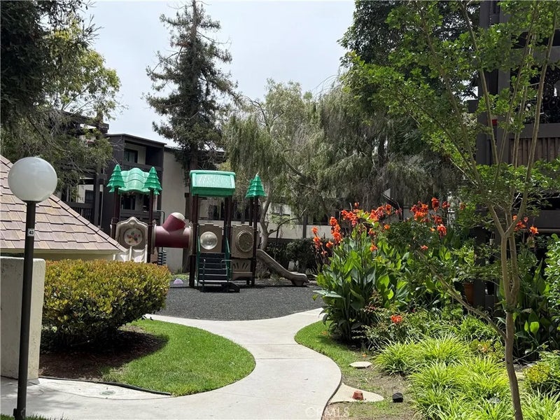 7740 Redlands G3091