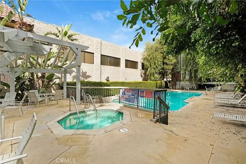 Tiny photo for 18324 Clark St #119, Tarzana, CA 91356 (MLS # SR25227909)