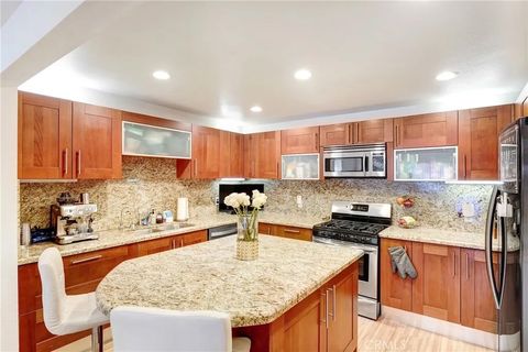 Tiny photo for 18324 Clark St #119, Tarzana, CA 91356 (MLS # SR25227909)