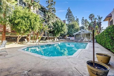 Tiny photo for 18324 Clark St #119, Tarzana, CA 91356 (MLS # SR25227909)
